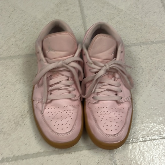 Pink Nike air jordan - Picture 2 of 5